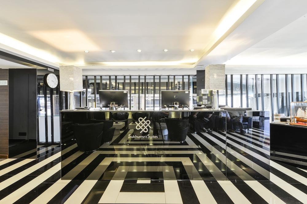 Sukhumvit Suites Hotel Бангкок Екстер'єр фото