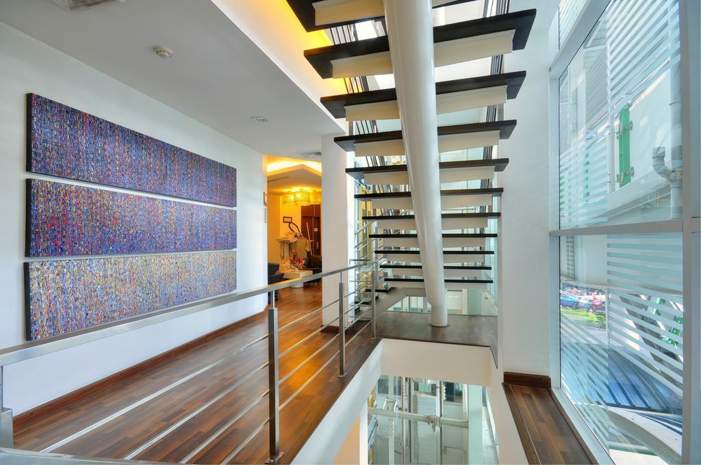 Sukhumvit Suites Hotel Бангкок Екстер'єр фото